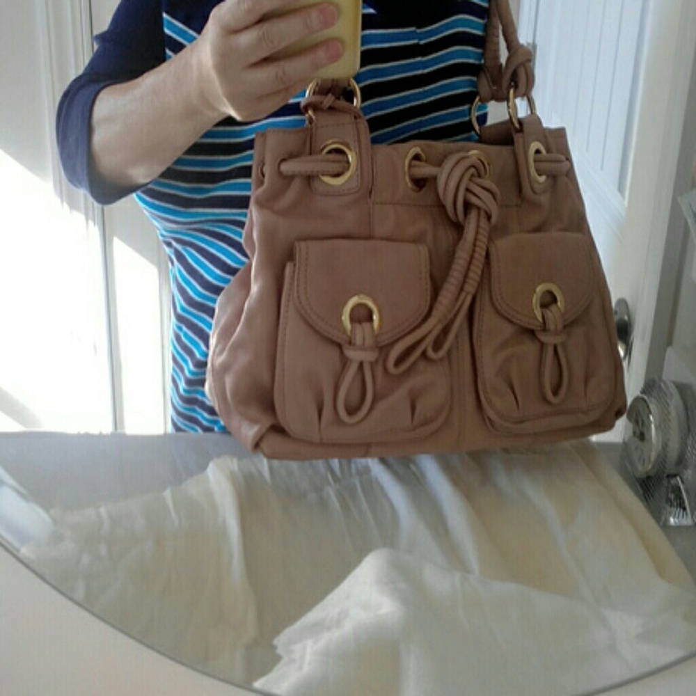 Michael Kors Blush Tan Soft Leather Knot Shoulder Tote - Picture 7 of 16